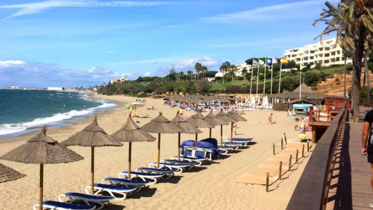 Mi Capricho A16 Beachfront Apartment Sitio de Calahonda 外观 照片